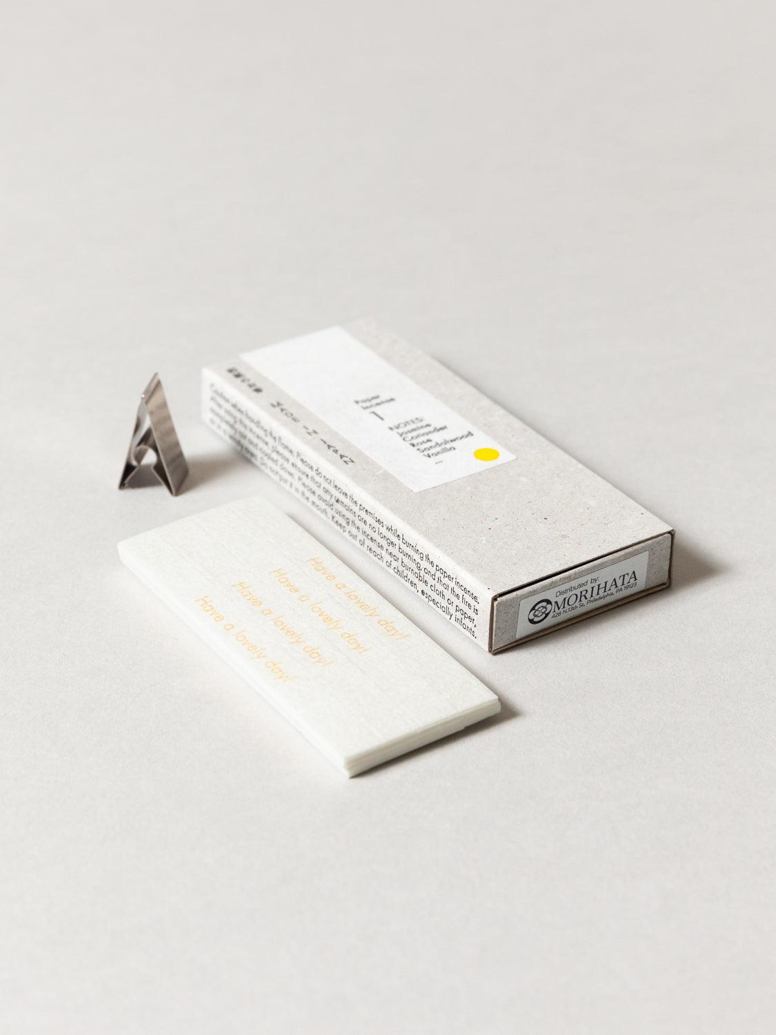 Kunjudo washi paper incense strips - floral warmth